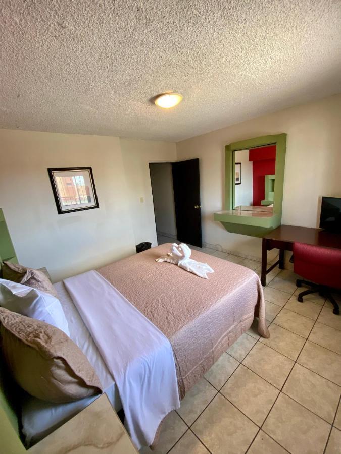 Hotel Los Altos Τιχουάνα Εξωτερικό φωτογραφία